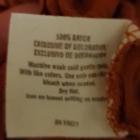 Decree Top - Picture 6 of 6